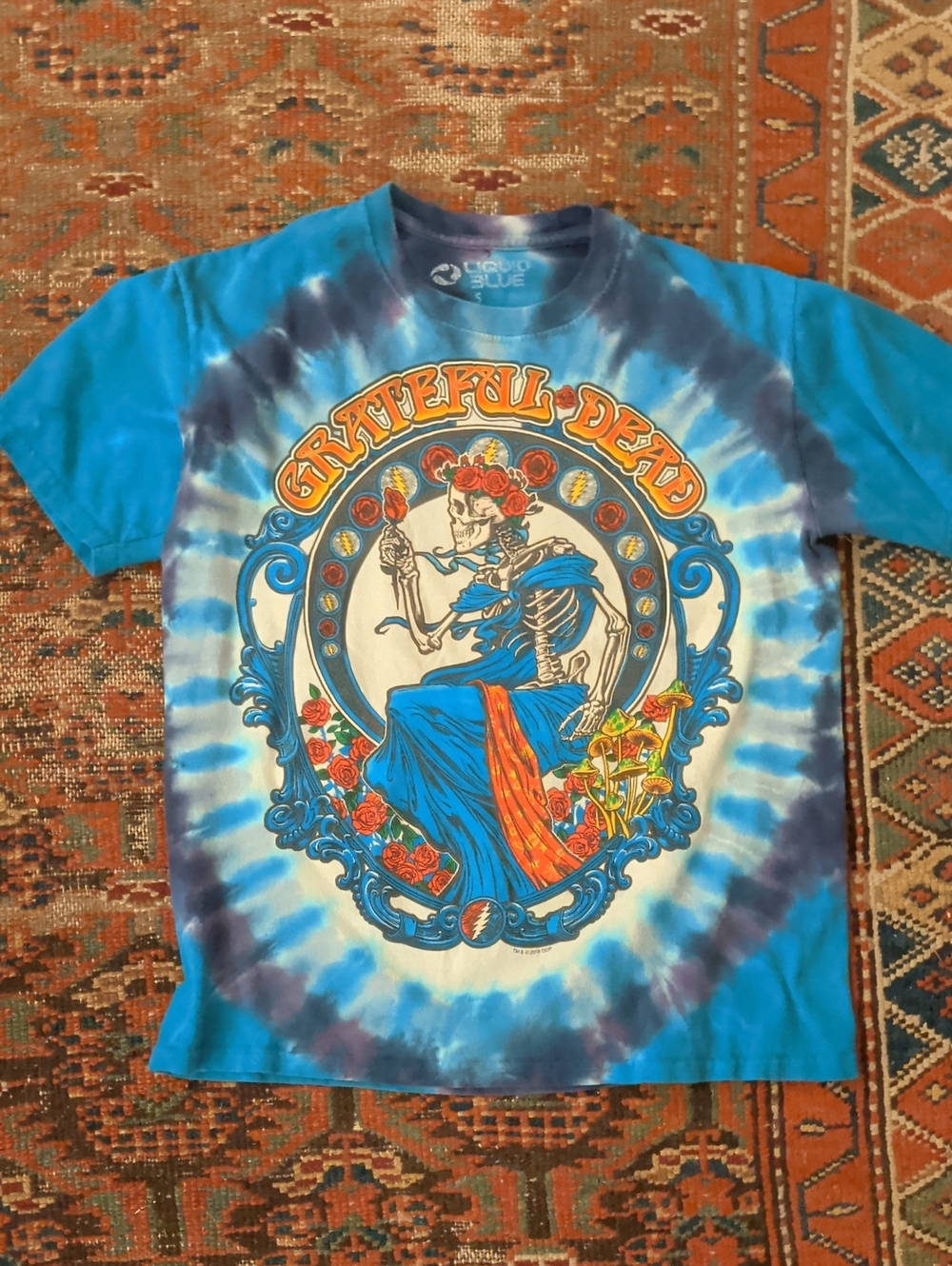 Liquid Blue Blue White Tie-Dye Graphic Tee